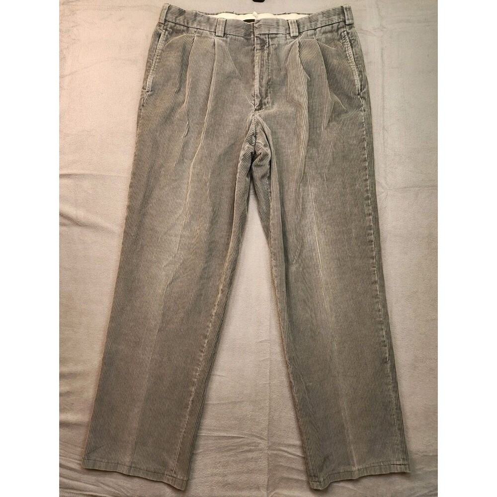 L.L. Bean Corduroy Pants Men's 37x32 Gray Pleated Straight 90's Khakis Slacks